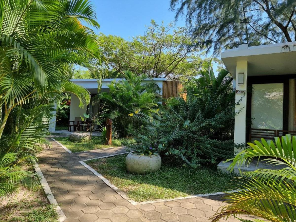 Sahaa Beach Resort Сіануквіль Екстер'єр фото